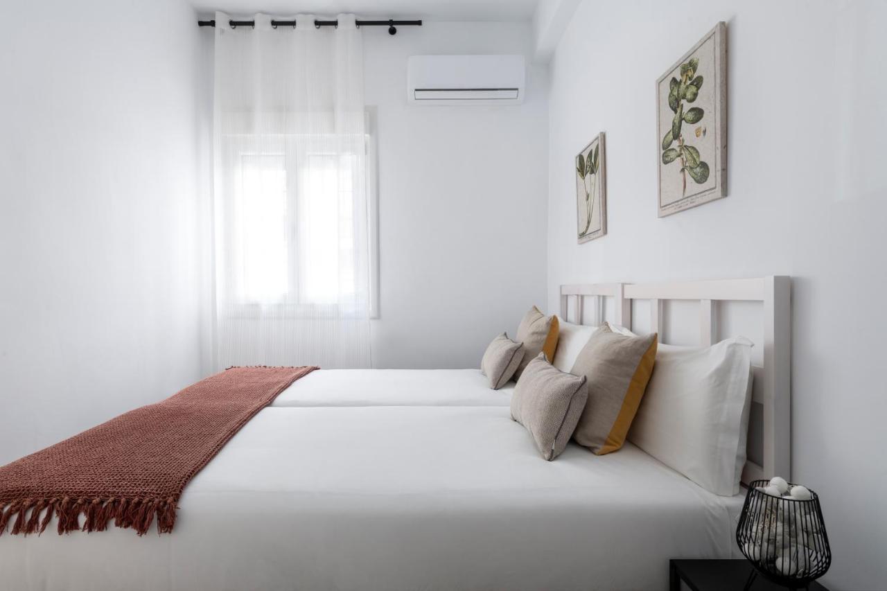 Mino Suite Apartment Sevilla Exterior foto